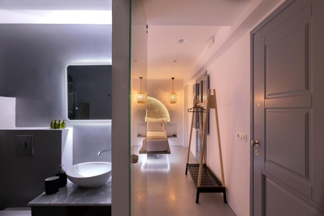 Blackstone Luxury Suites Emporio  Exterior photo