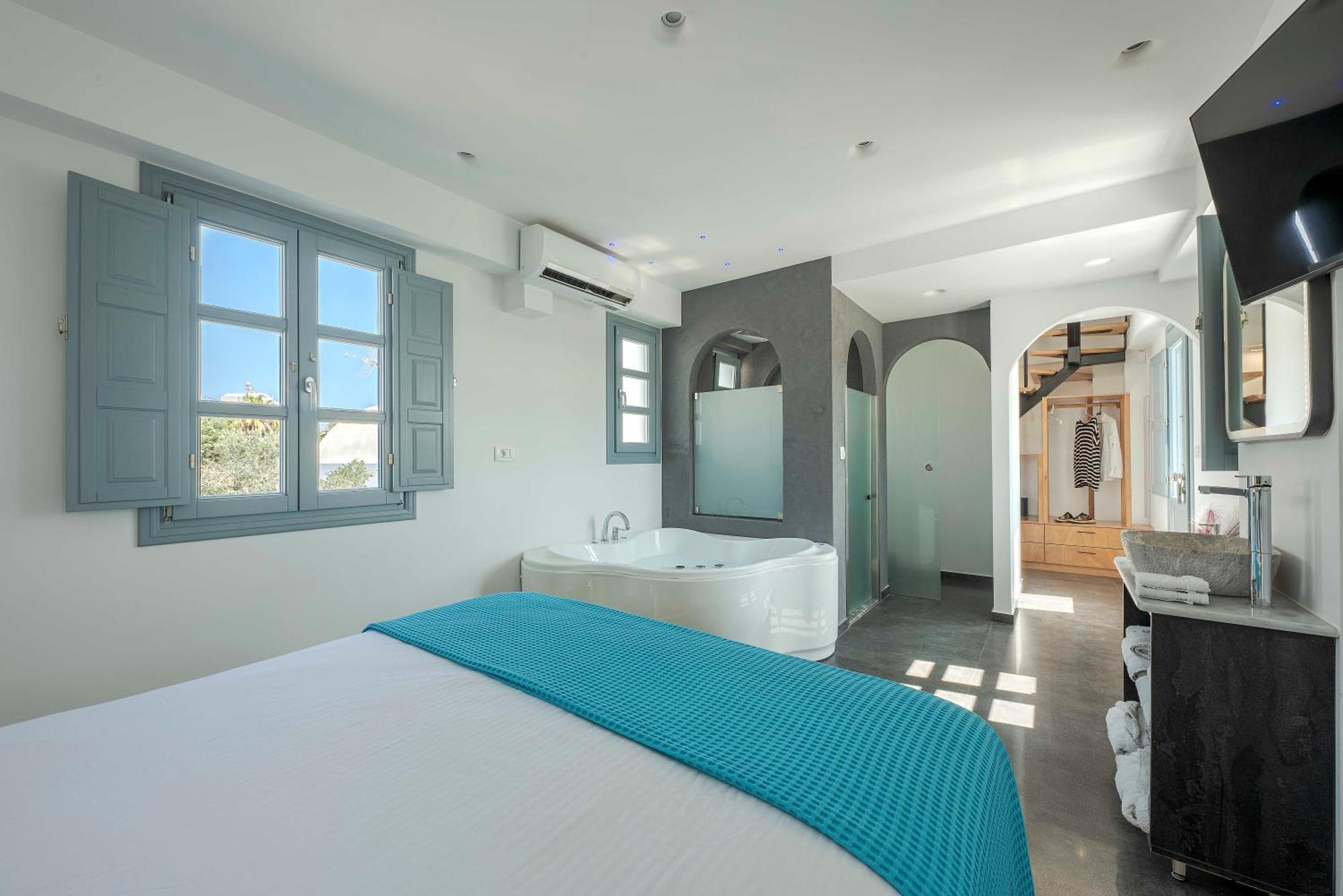 Blackstone Luxury Suites Emporio  Room photo