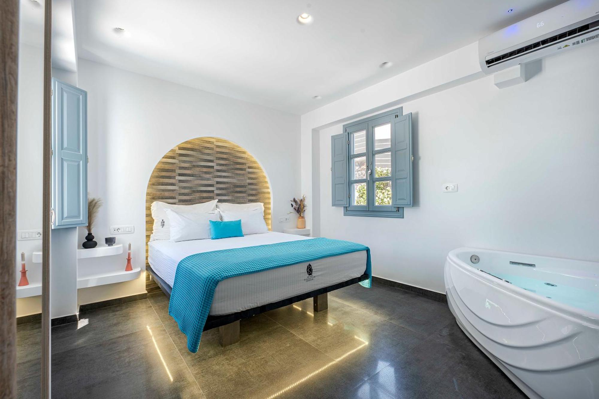 Blackstone Luxury Suites Emporio  Room photo